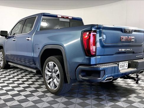 Used 2026 GMC Sierra 1500 Denali w/ Denali Reserve Package AWD/4WD image 2
