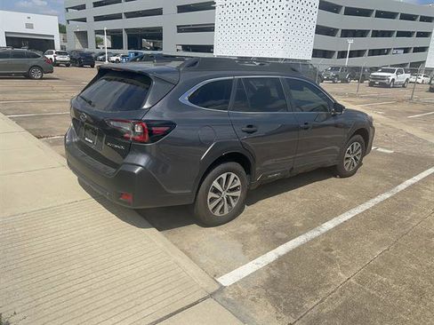 Certified 2025 Subaru Outback Premium w/ Popular Package #1A image 4