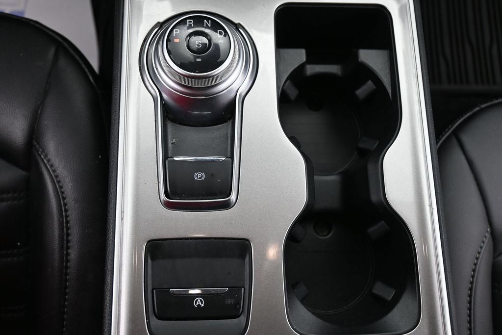 Used 2024 Ford Edge SEL w/ Convenience Package AWD/4WD image 12