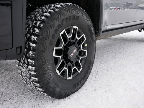 New 2026 GMC Sierra 2500 AT4X image 9