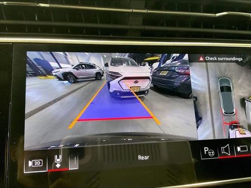 Used 2025 Audi Q7 3.0T Prestige w/ Prestige Package image 21