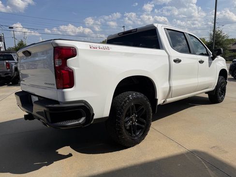 Used 2019 Chevrolet Silverado 1500 Custom Trail Boss AWD/4WD image 6