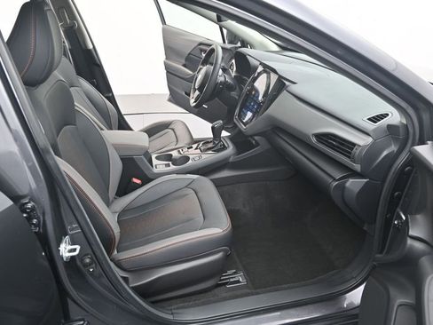 Used 2024 Subaru Crosstrek 2.5i Limited w/ Popular Package #4A AWD/4WD image 17