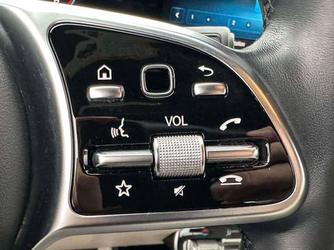 Certified 2022 Mercedes-Benz A 220 4MATIC image 20