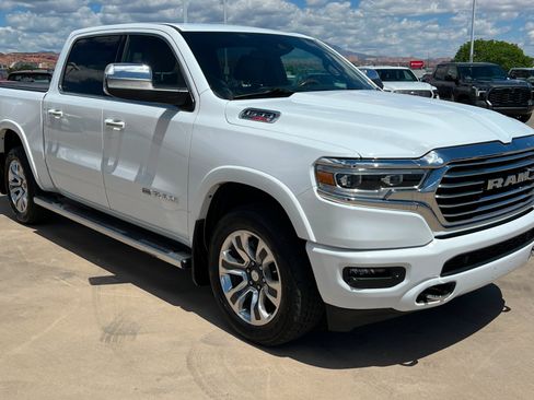 Used 2022 RAM 1500 Limited w/ Trailer Tow Group AWD/4WD image 8