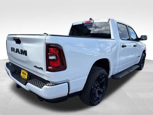 New 2026 RAM 1500 Express AWD/4WD image 7