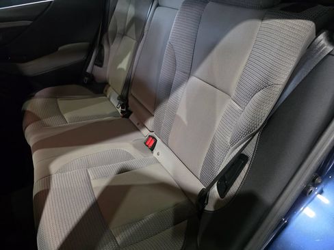 Used 2020 Subaru Outback Premium AWD/4WD image 17
