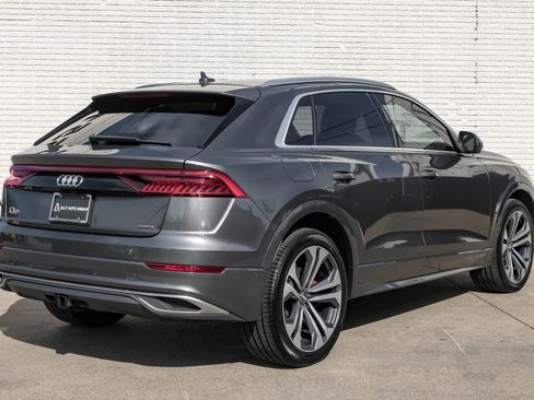 Used 2019 Audi Q8 Prestige image 8