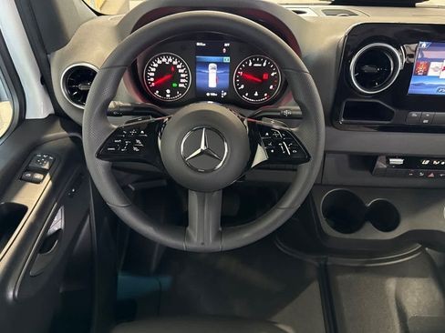 New 2026 Mercedes-Benz Sprinter 2500 image 12
