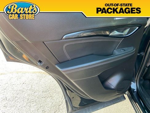 Used 2022 Buick Envision Essence w/ Technology Package II AWD/4WD image 18