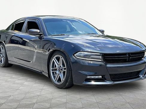 Used 2016 Dodge Charger R/T RWD image 1