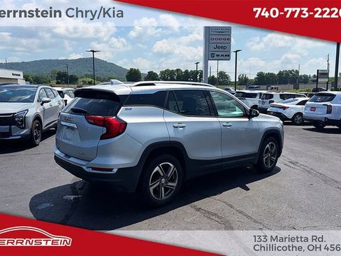 Used 2020 GMC Terrain SLT AWD/4WD image 30