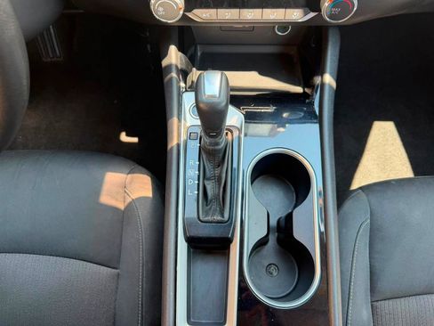 Used 2024 Nissan Altima 2.5 SV FWD image 26