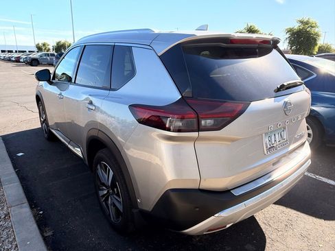 Used 2023 Nissan Rogue Platinum w/ Platinum Premium Package FWD image 6