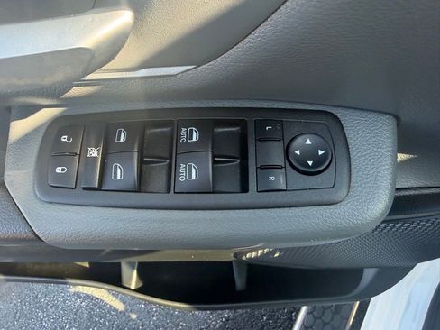 Used 2022 RAM 1500 Big Horn AWD/4WD image 15