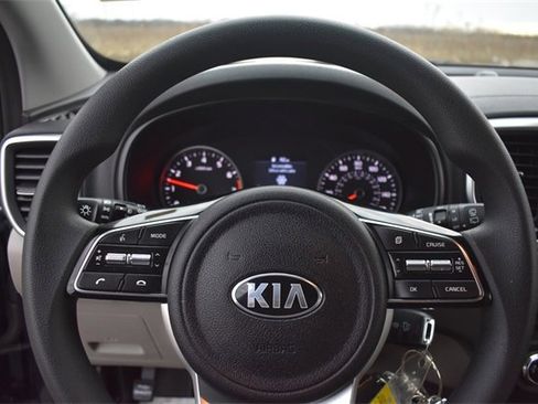 Certified 2020 Kia Sportage LX image 25