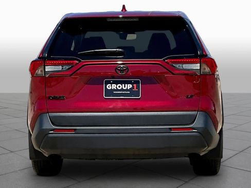 Used 2024 Toyota RAV4 LE image 5