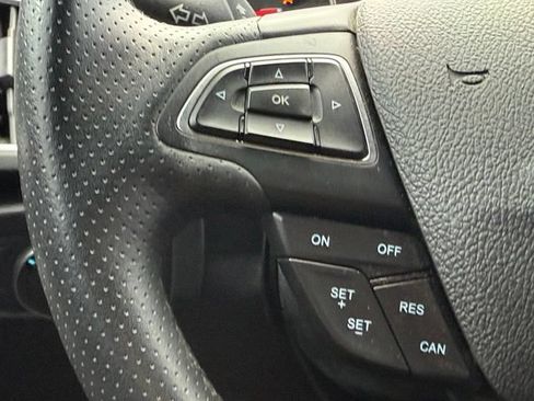 Used 2018 Ford Focus ST w/ Equipment Group 401A FWD image 26