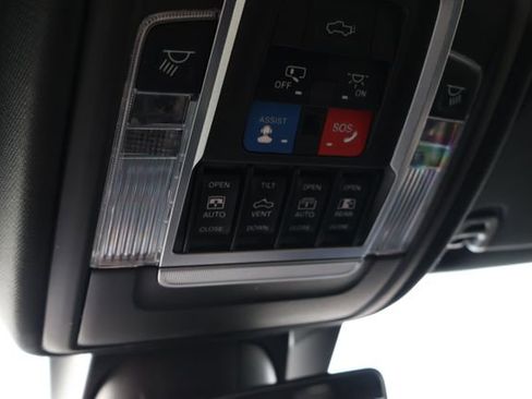 Used 2021 RAM 1500 Limited image 18