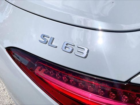 Used 2023 Porsche Cayenne AWD/4WD image 10