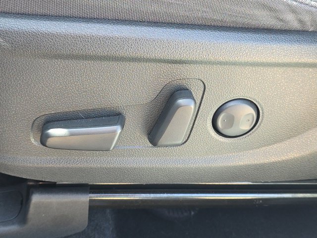 Certified 2023 Hyundai Santa Fe SEL FWD image 6