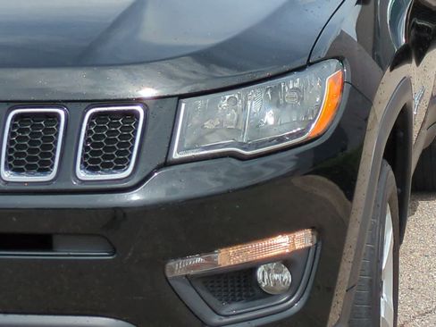 Used 2021 Jeep Compass Latitude w/ Convenience Group AWD/4WD image 11