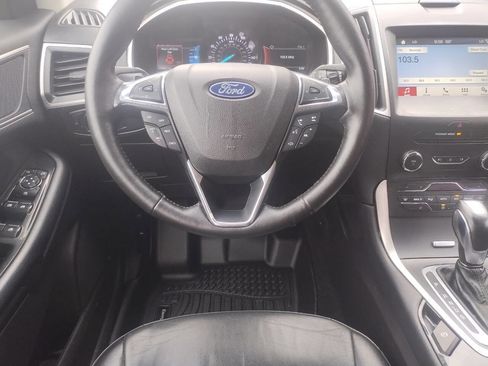 Used 2018 Ford Edge SEL w/ Equipment Group 201A image 4
