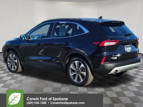 Used 2025 Ford Escape Platinum image 16