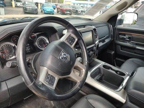 Used 2017 RAM 1500 Laramie image 11
