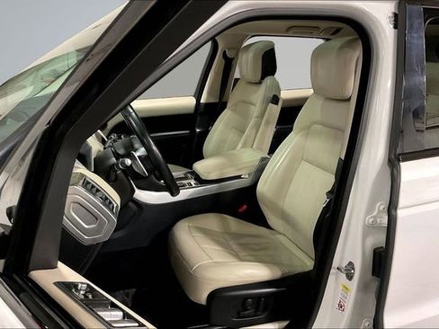 Used 2018 Land Rover Range Rover Sport Supercharged image 25