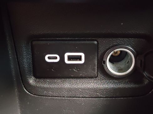 Used 2020 Chevrolet Spark LT FWD image 19