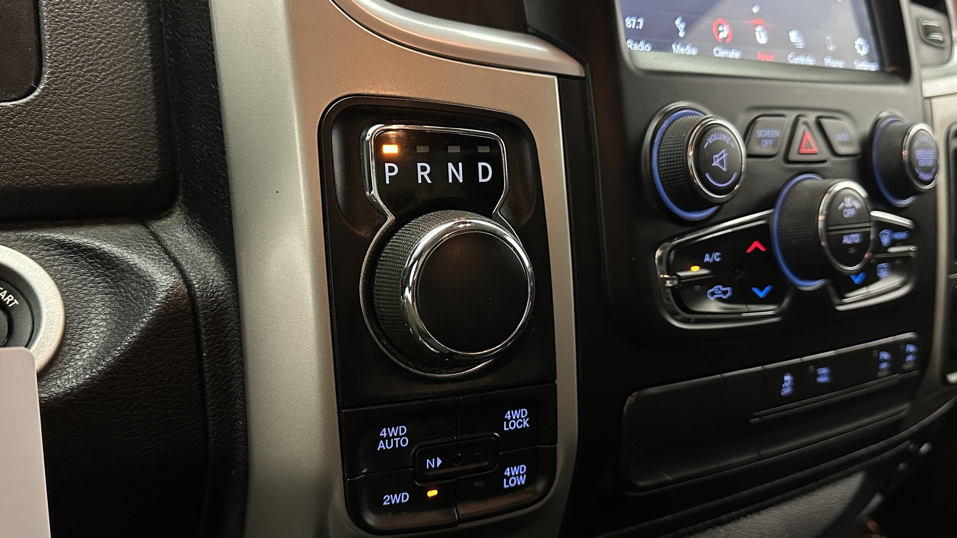 Used 2019 RAM 1500 Big Horn AWD/4WD image 18