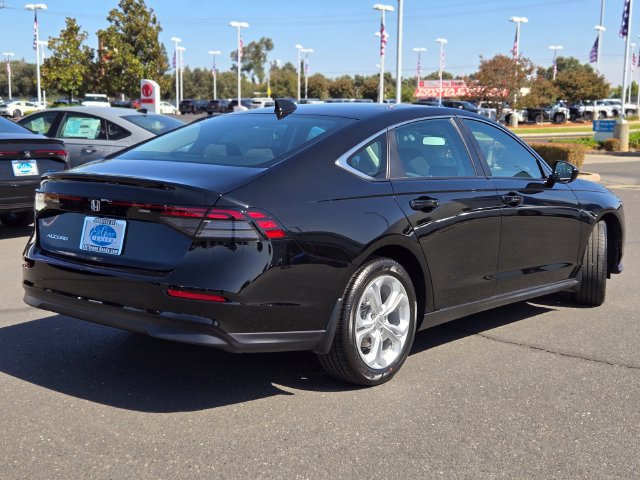 New 2026 Honda Accord LX image 4