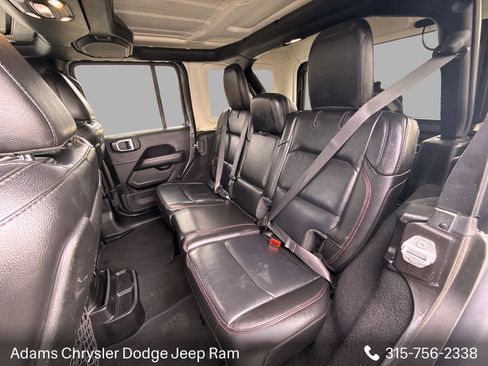 Used 2020 Jeep Wrangler Unlimited Rubicon w/ Dual Top Group AWD/4WD image 21