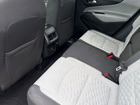 Used 2020 Chevrolet Equinox LS w/ LS Convenience Package FWD image 14