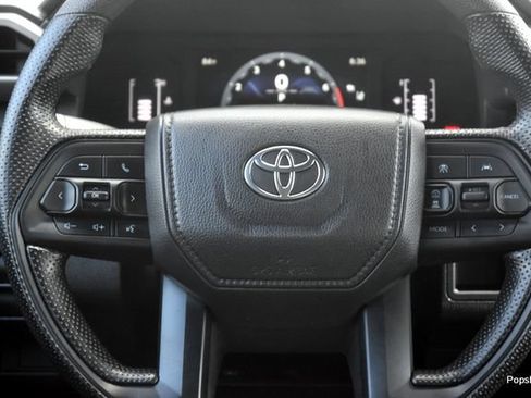 Used 2025 Toyota Tacoma SR RWD image 15