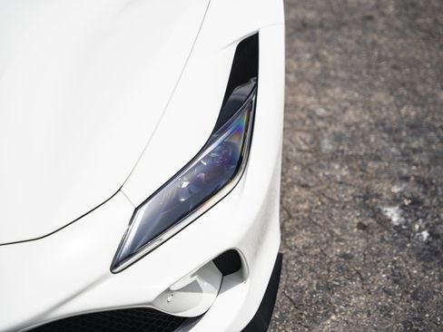 Used 2020 Ferrari F8 Tributo RWD image 17