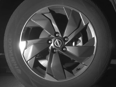 Used 2025 Nissan Rogue SV AWD/4WD image 13