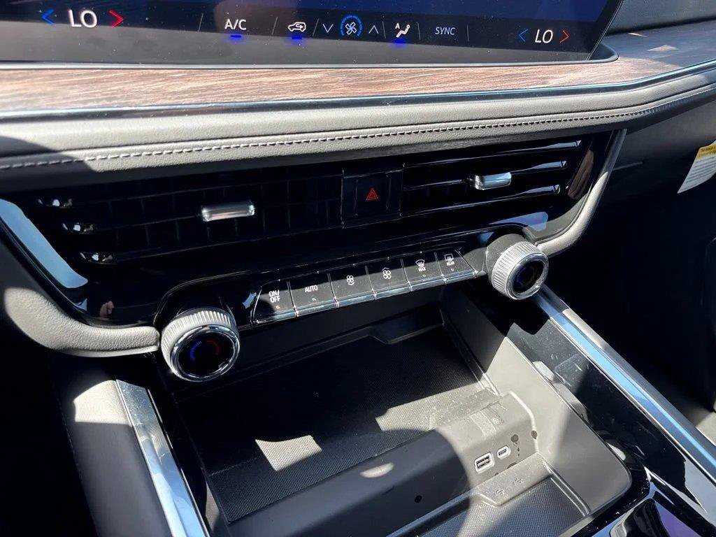 New 2026 Chevrolet Tahoe LS w/ Max Trailering Package RWD image 25