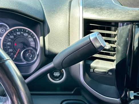 Used 2019 RAM 2500 Big Horn AWD/4WD image 25