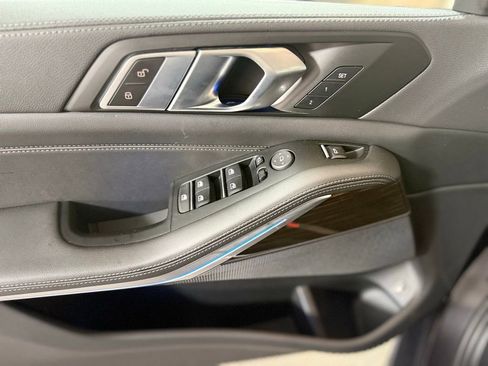 Used 2023 BMW X5 xDrive45e AWD/4WD image 17