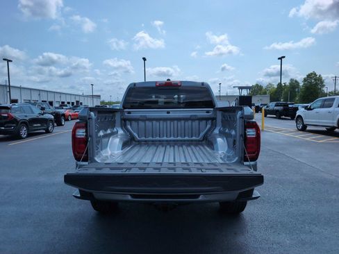 New 2026 GMC Canyon Elevation w/ Convenience Package AWD/4WD image 5