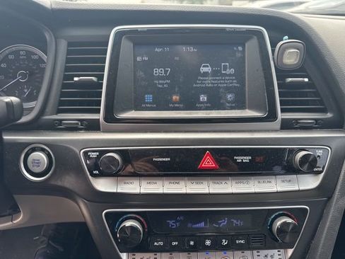 Used 2018 Hyundai Sonata Limited w/ Cargo Package image 3