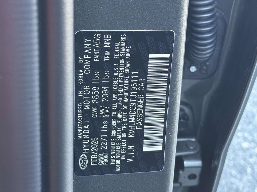 Used 2026 Hyundai Elantra Sport FWD image 25