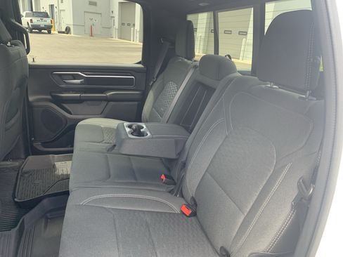 Used 2025 RAM 1500 Big Horn AWD/4WD image 32