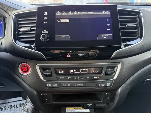 Used 2022 Honda Passport TrailSport image 24