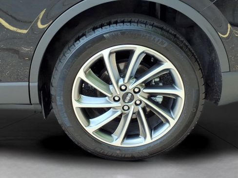 Used 2024 Lincoln Corsair FWD w/ Equipment Group 101A image 7