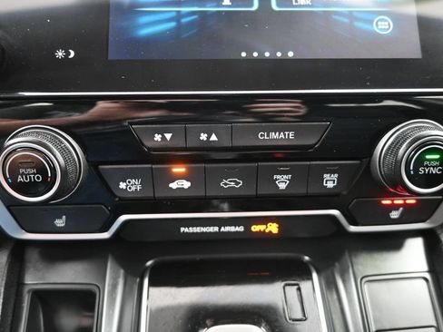Used 2021 Honda CR-V Special Edition image 19