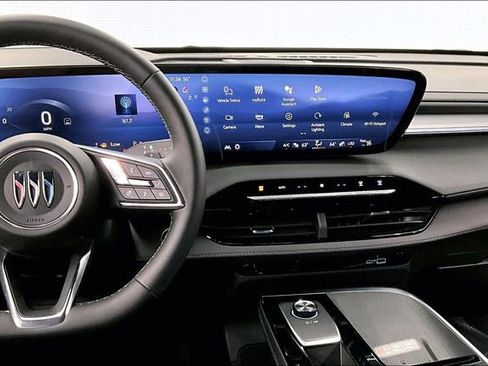 Used 2025 Buick Enclave Sport Touring image 7