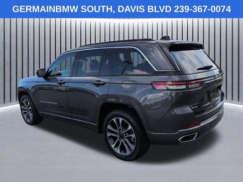 Used 2024 Jeep Grand Cherokee Overland w/ Trailer Tow Package AWD/4WD image 7